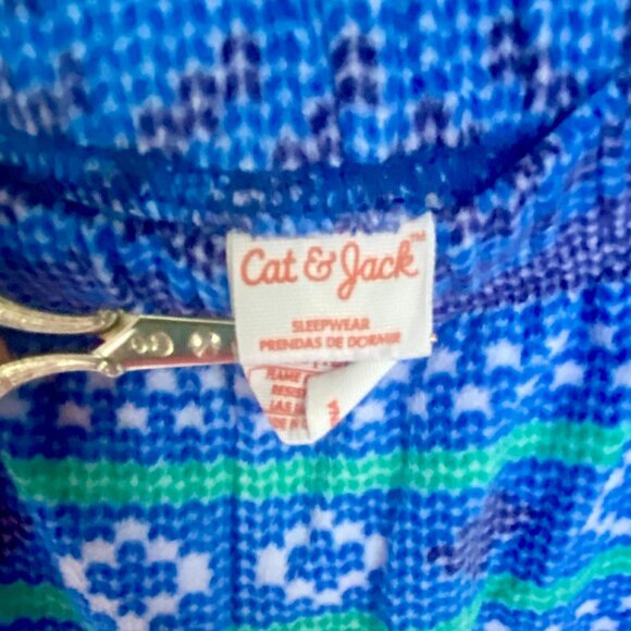 Cat & Jack Winter Pajamas Set, Pants and Top, Soft and Cozy, Size XL (16). - Picture 10 of 12